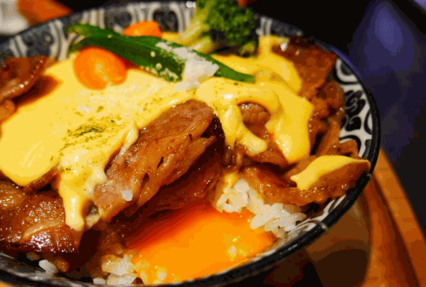 盒叔烧肉丼饭