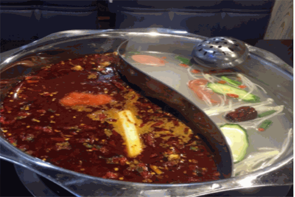 老乡会鸳鸯锅
