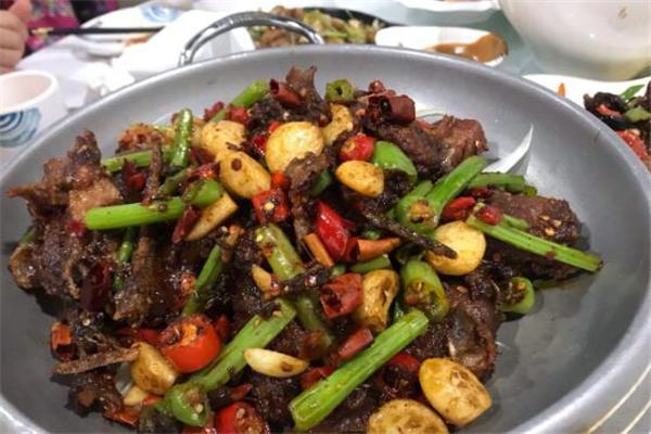 郑顺斋酱肉店加盟