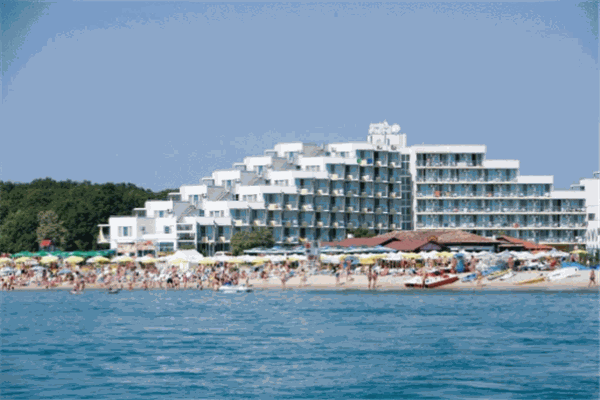 拉古纳海滩酒店