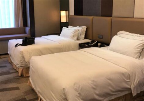 丹枫白露酒店