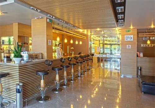 希尔福酒店