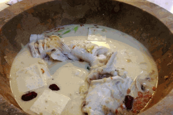 很范石锅鱼