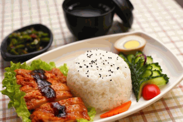 喜饭金牌卤肉饭产品 门店图片