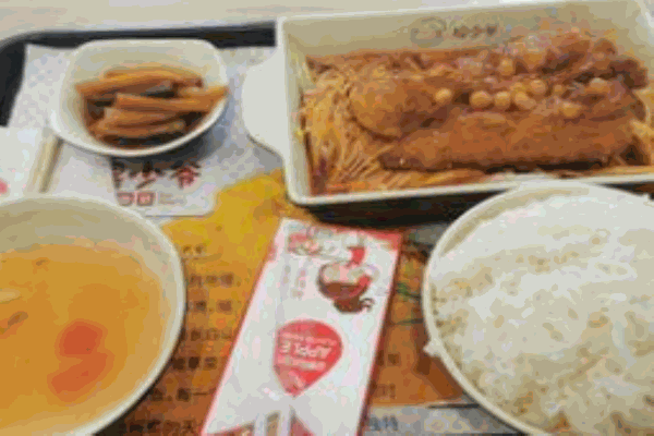 鲲少爷烤鱼饭产品 门店图片