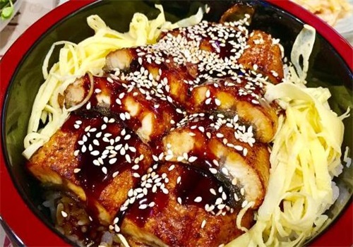 鳗鳗的爱
