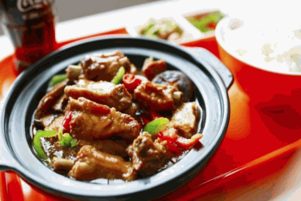 御膳客黄焖鸡米饭产品 门店图片
