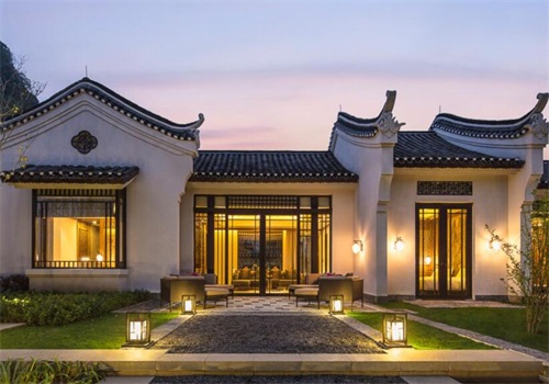 悦榕酒店度假村
