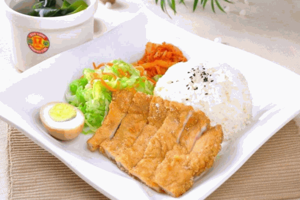 王小姐脆皮鸡排饭产品 门店图片