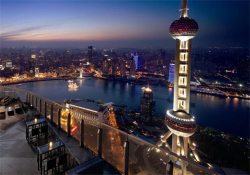 丽思·卡尔顿酒店
