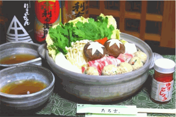 亦锅亦笼塔吉锅料理