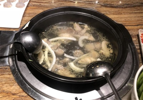 润泽园椰子鸡