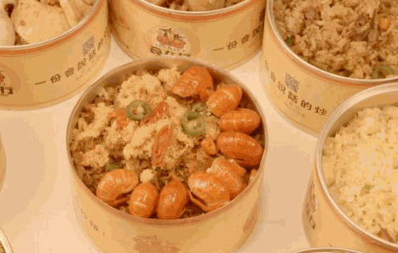 食在行易拉罐炒饭加盟