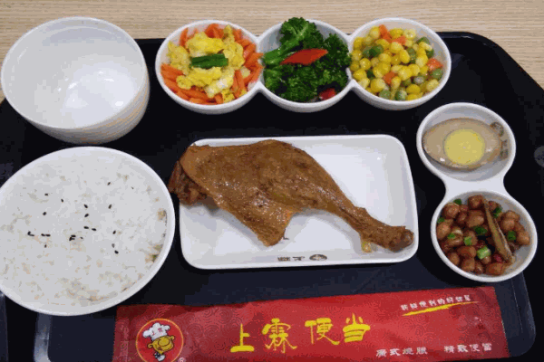 上霖烧腊便当产品 门店图片