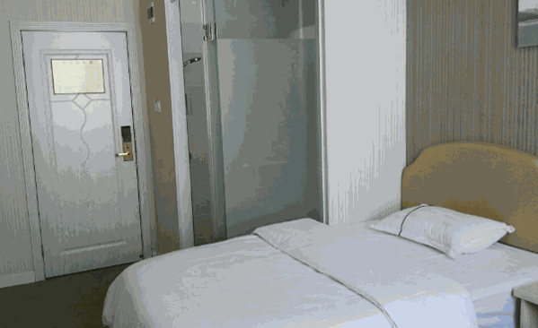 逸米酒店