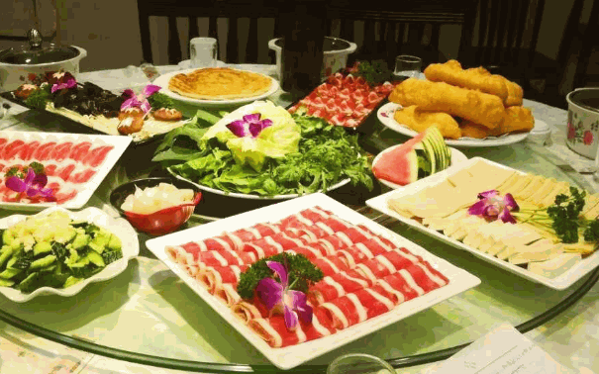 小尾羊火锅