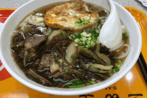 三品王牛肉粉