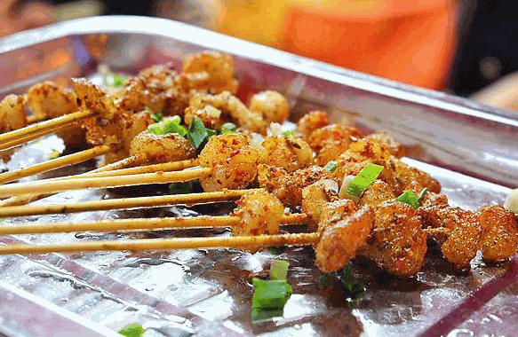 索m小串