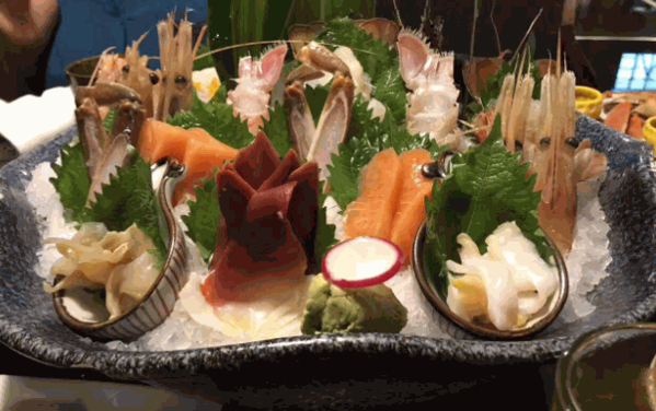 万岛日本料理