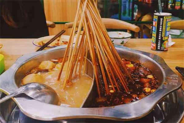 那年那班串串香