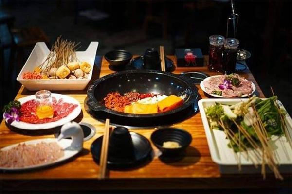 那年那班串串香
