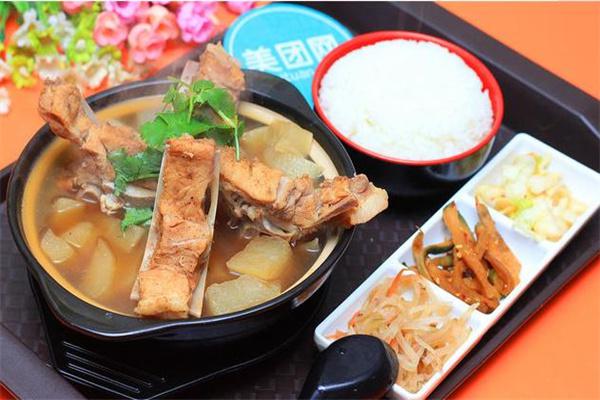 百碗香排骨米饭