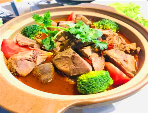 半城外牛杂火锅产品 门店图片
