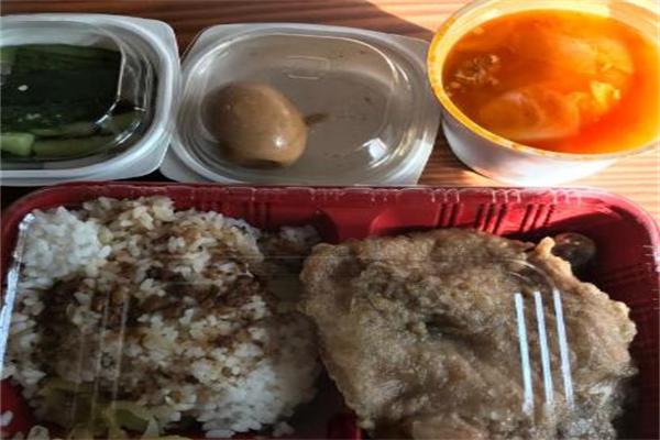 大圆碗快餐加盟