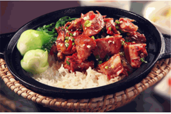 合味煲仔饭