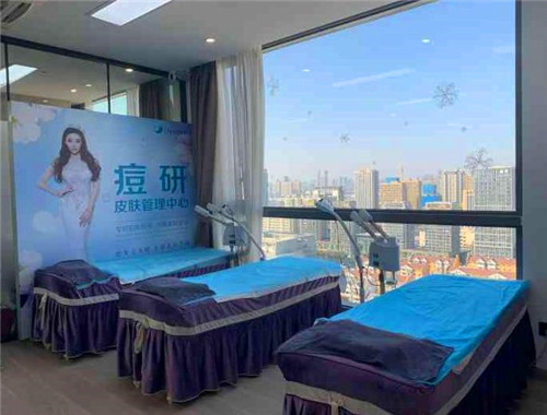 白博士面部皮肤管理中心产品 门店图片