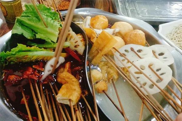 久和砂锅串串香