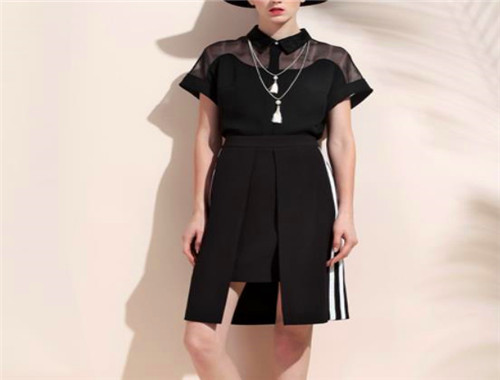 百图女装产品 门店图片