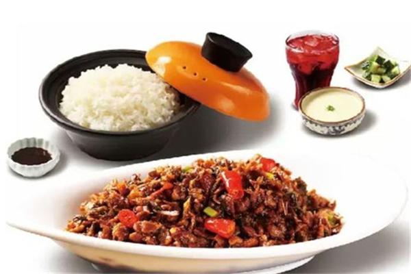 稻花香里瓦锅饭加盟