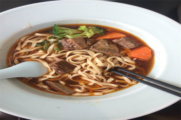 康师傅面馆私房牛肉面产品 门店图片