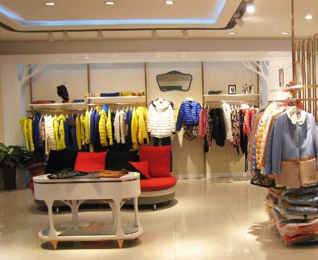 布同女装产品 门店图片