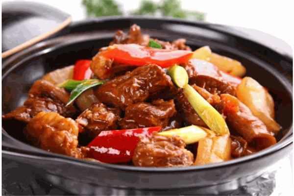 黄鼠狼鸡公煲