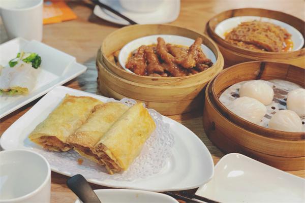 点点心港式茶餐厅加盟