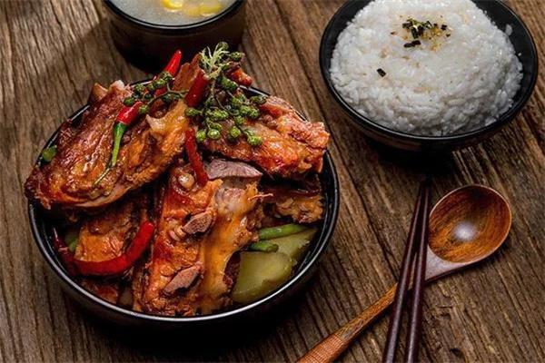 客如友辣骨饭