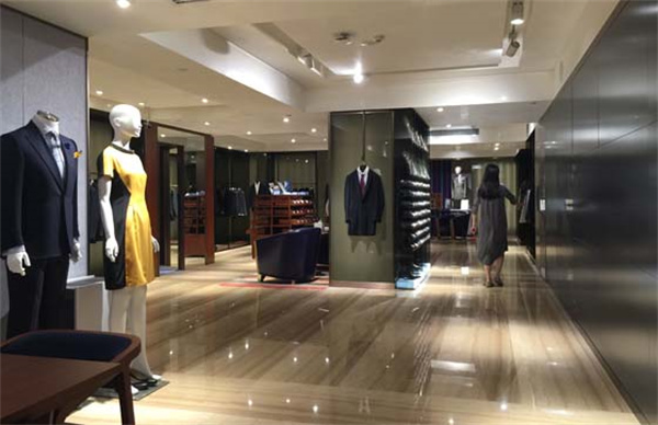 乔治白服饰产品 门店图片