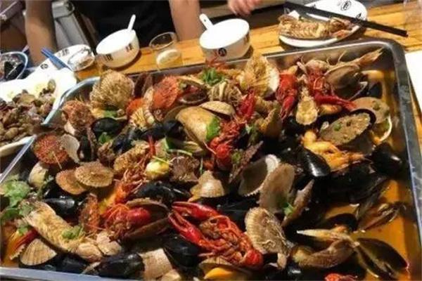 赶蟹手抓餐厅产品 门店图片