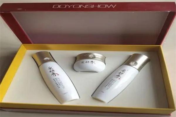 朵妍秀化妆品加盟