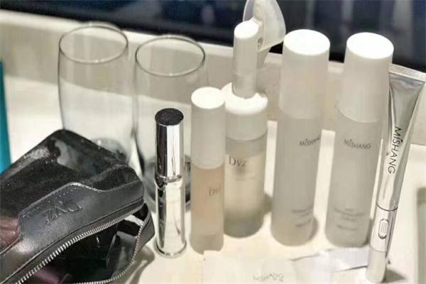 朵色化妆品加盟