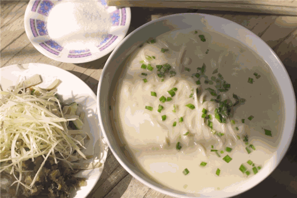 九先生鱼汤面