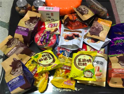 零食新天地产品 门店图片