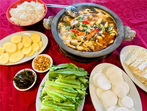 柳叶石锅鱼产品 门店图片
