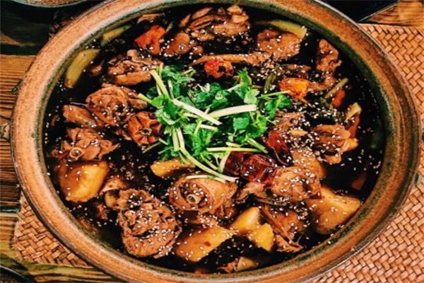 上腾鸡煲产品 门店图片