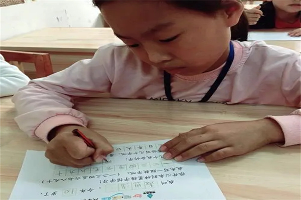 字小童练字产品 门店图片