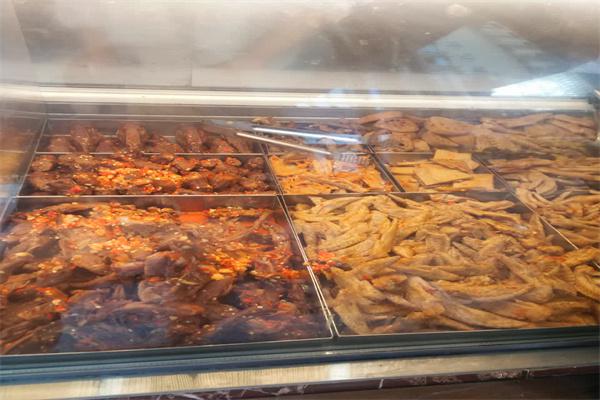 莫阿姨卤味世家产品 门店图片