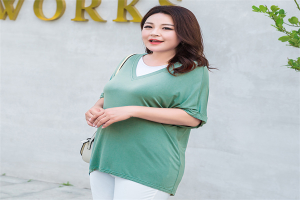 慕姗诗怡大码女装产品 门店图片