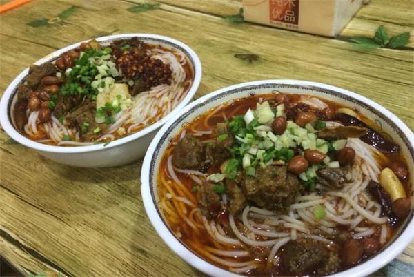 春春螺蛳粉产品 门店图片